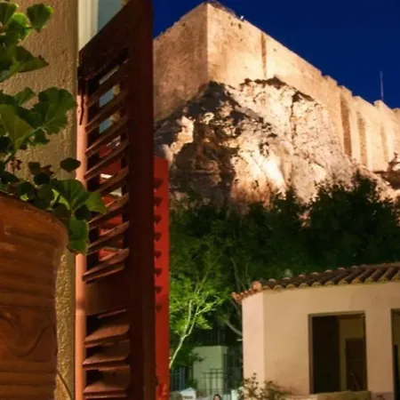 Holiday home At The Foot Of Acropolis. Athens